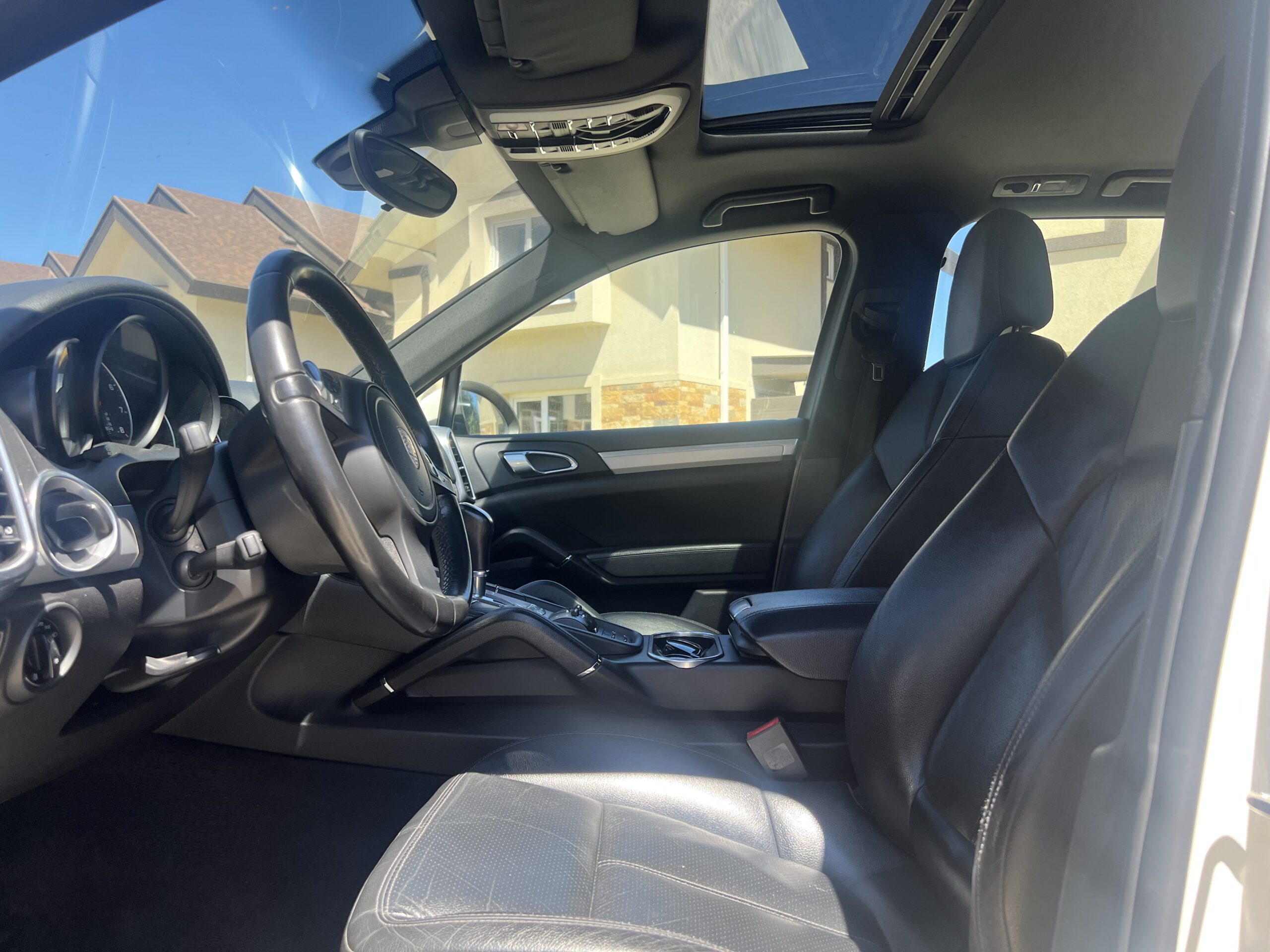 Porsche Cayenne — foto 17 de 20