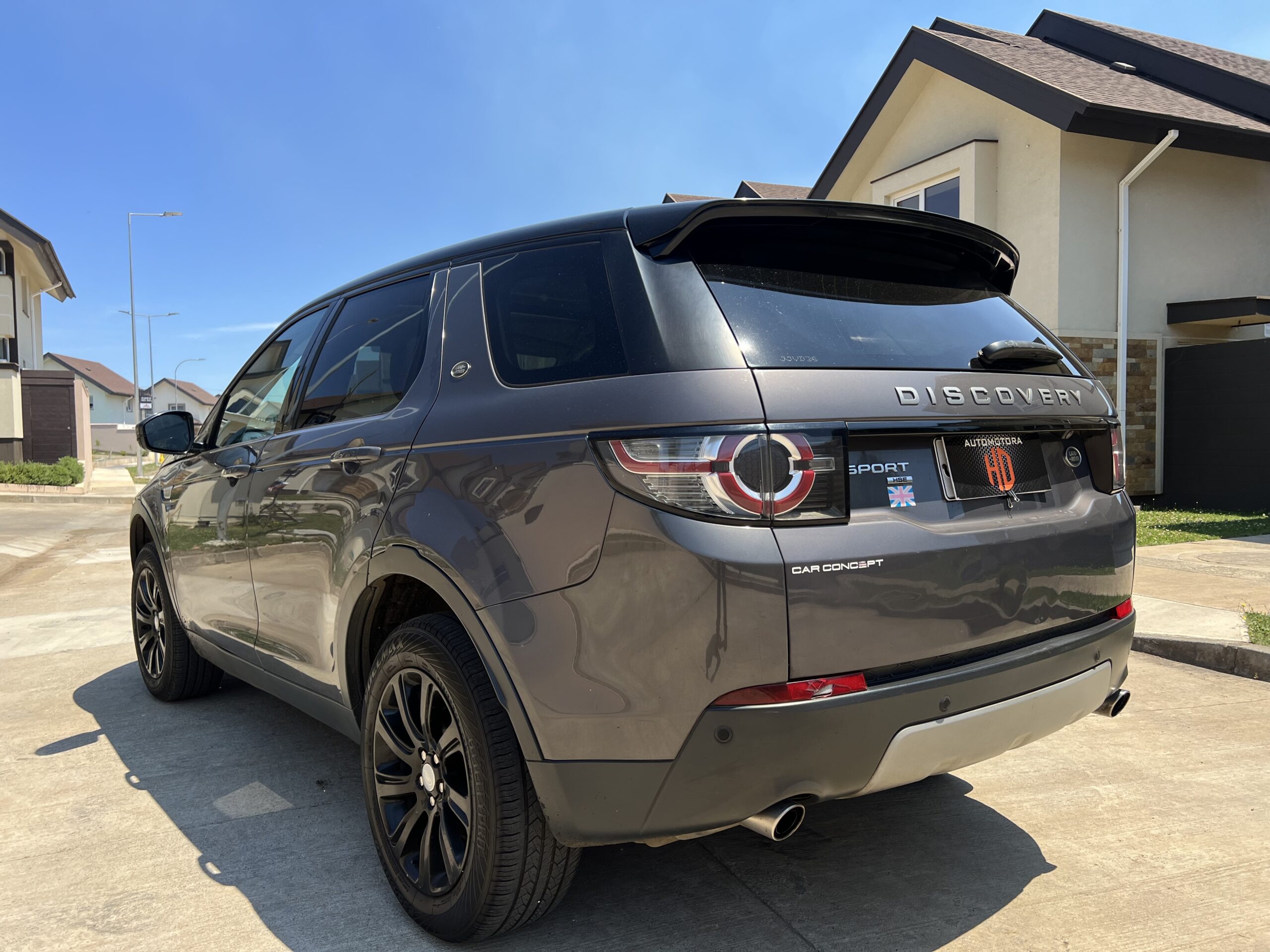 Land Rover Discovery — foto 4 de 18