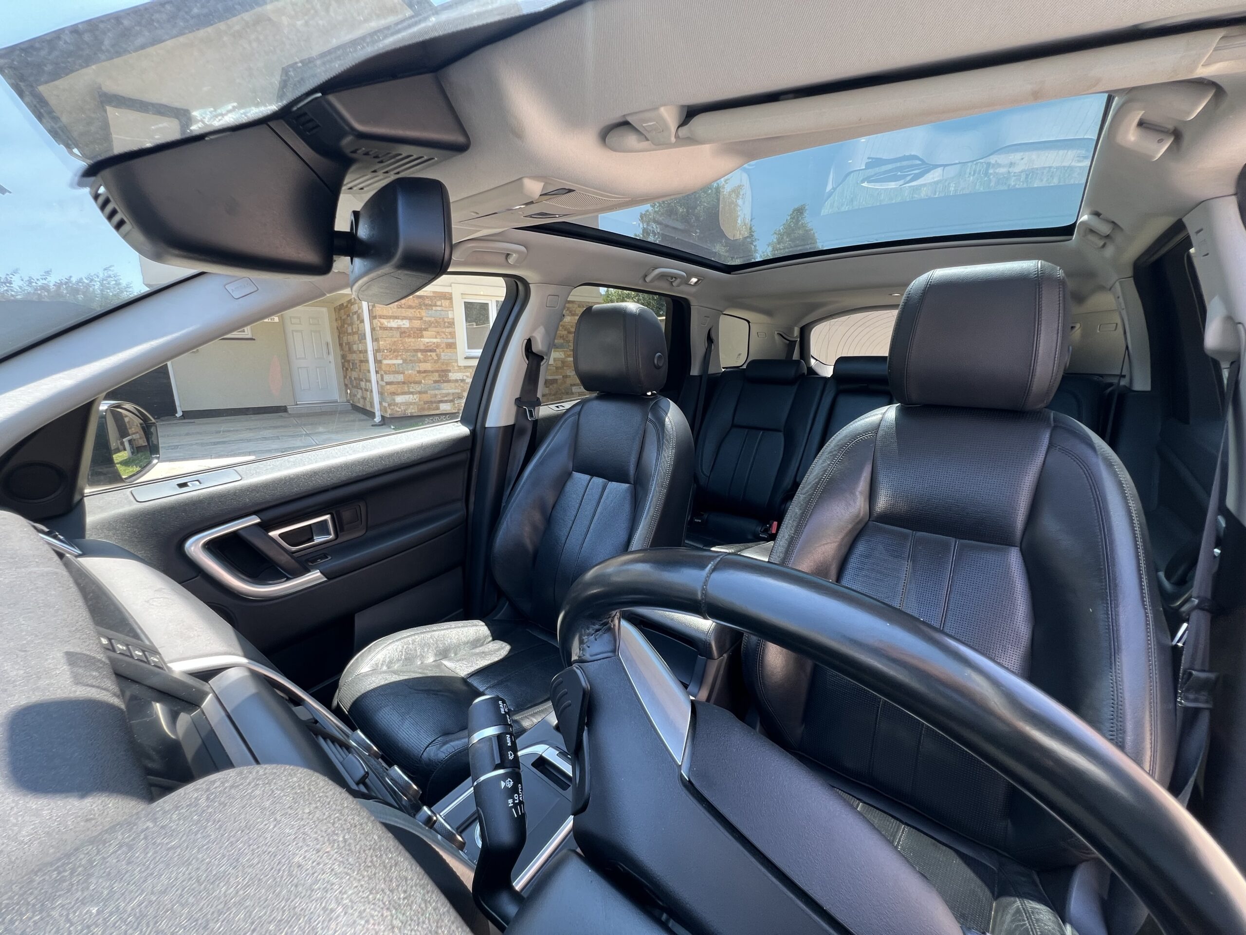 Land Rover Discovery — foto 17 de 18