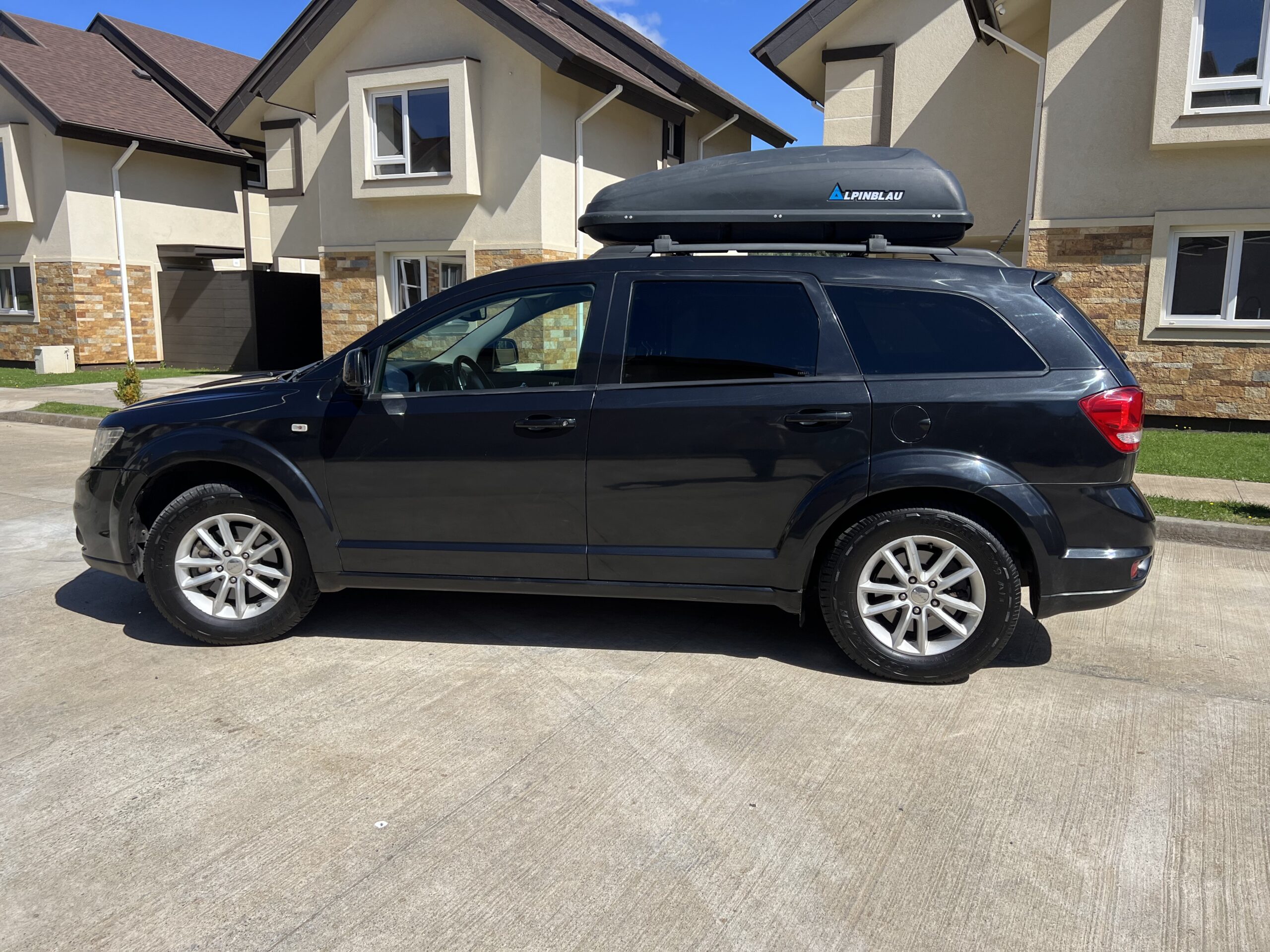Dodge Journey — foto 5 de 15
