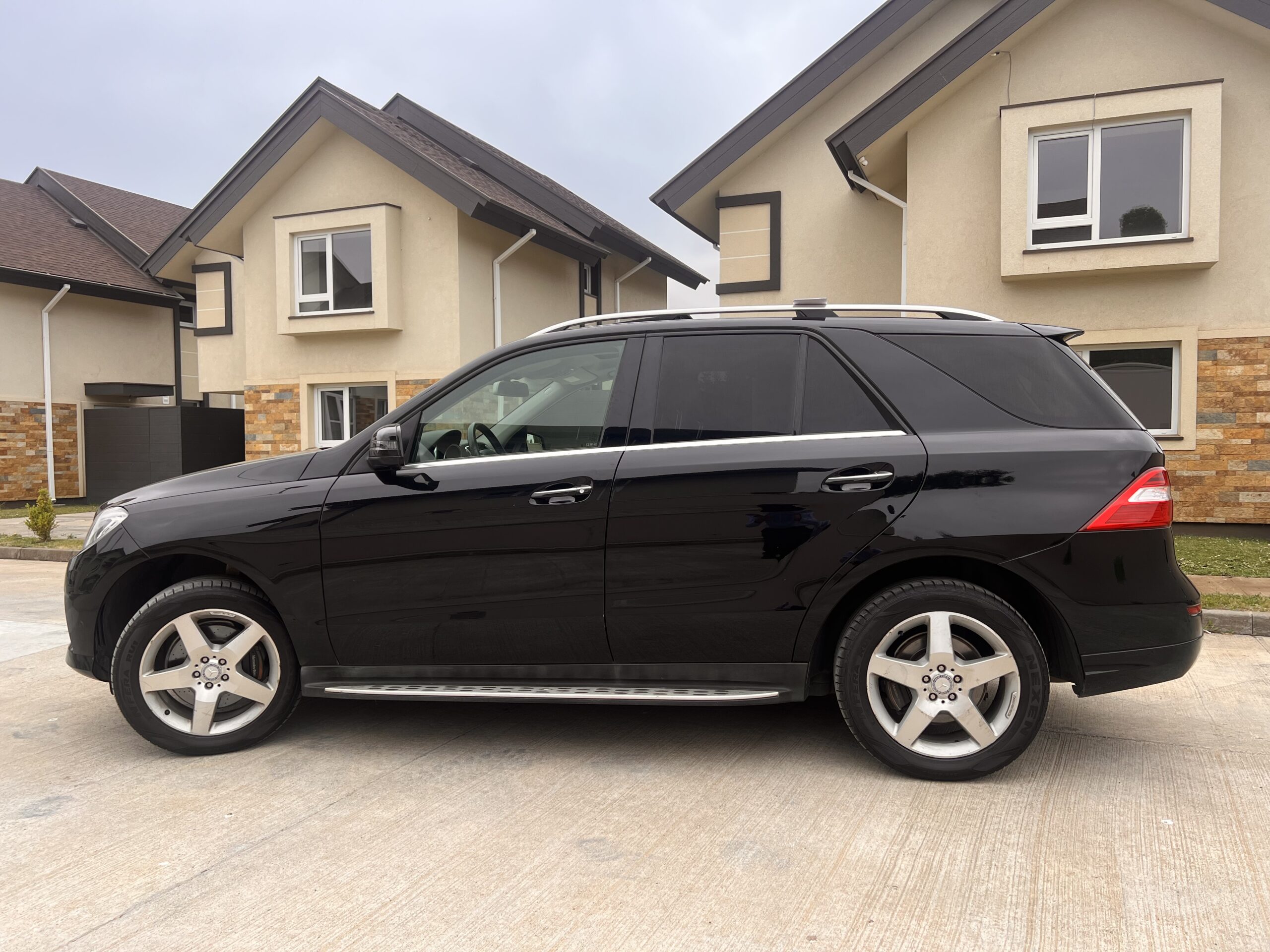 Mercedes-Benz Ml350 — foto 5 de 19