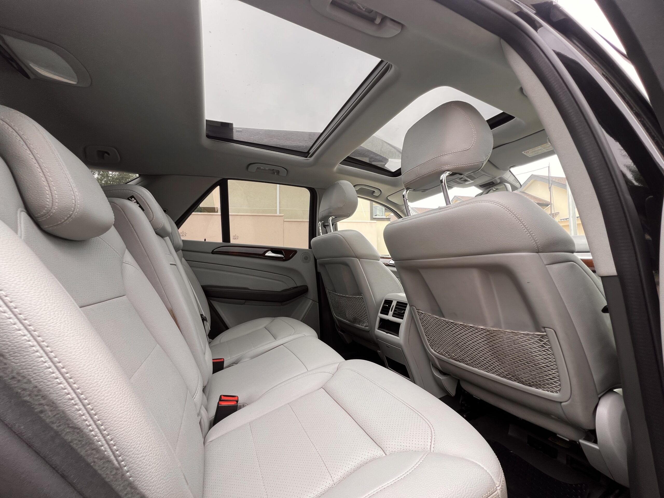 Mercedes-Benz Ml350 — foto 11 de 19
