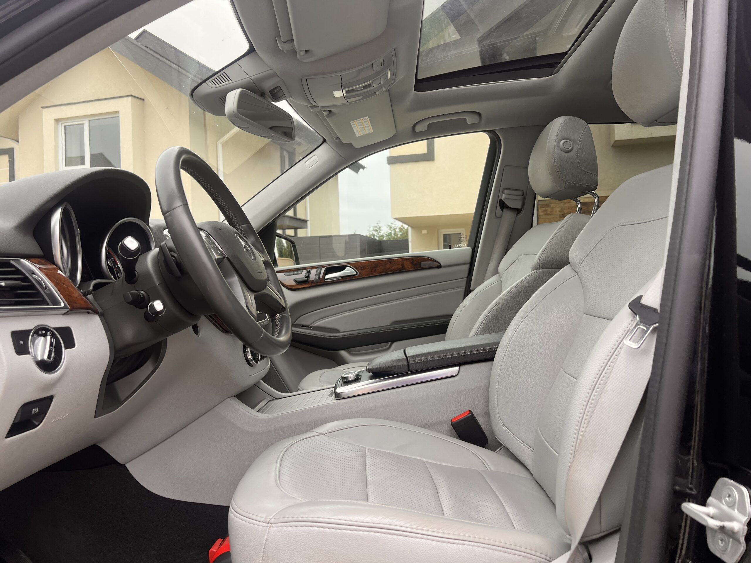 Mercedes-Benz Ml350 — foto 16 de 19