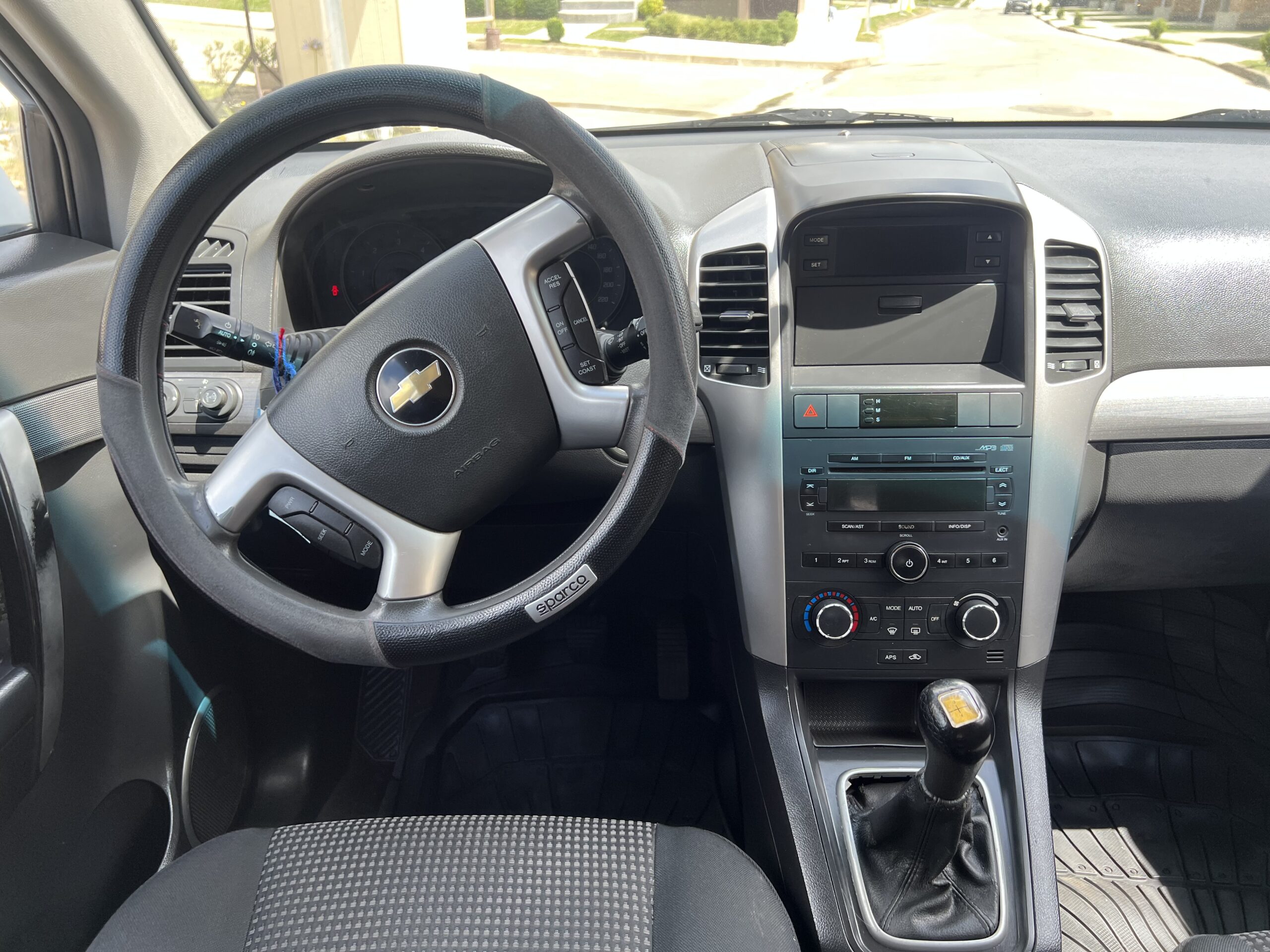 Chevrolet Captiva — foto 8 de 15