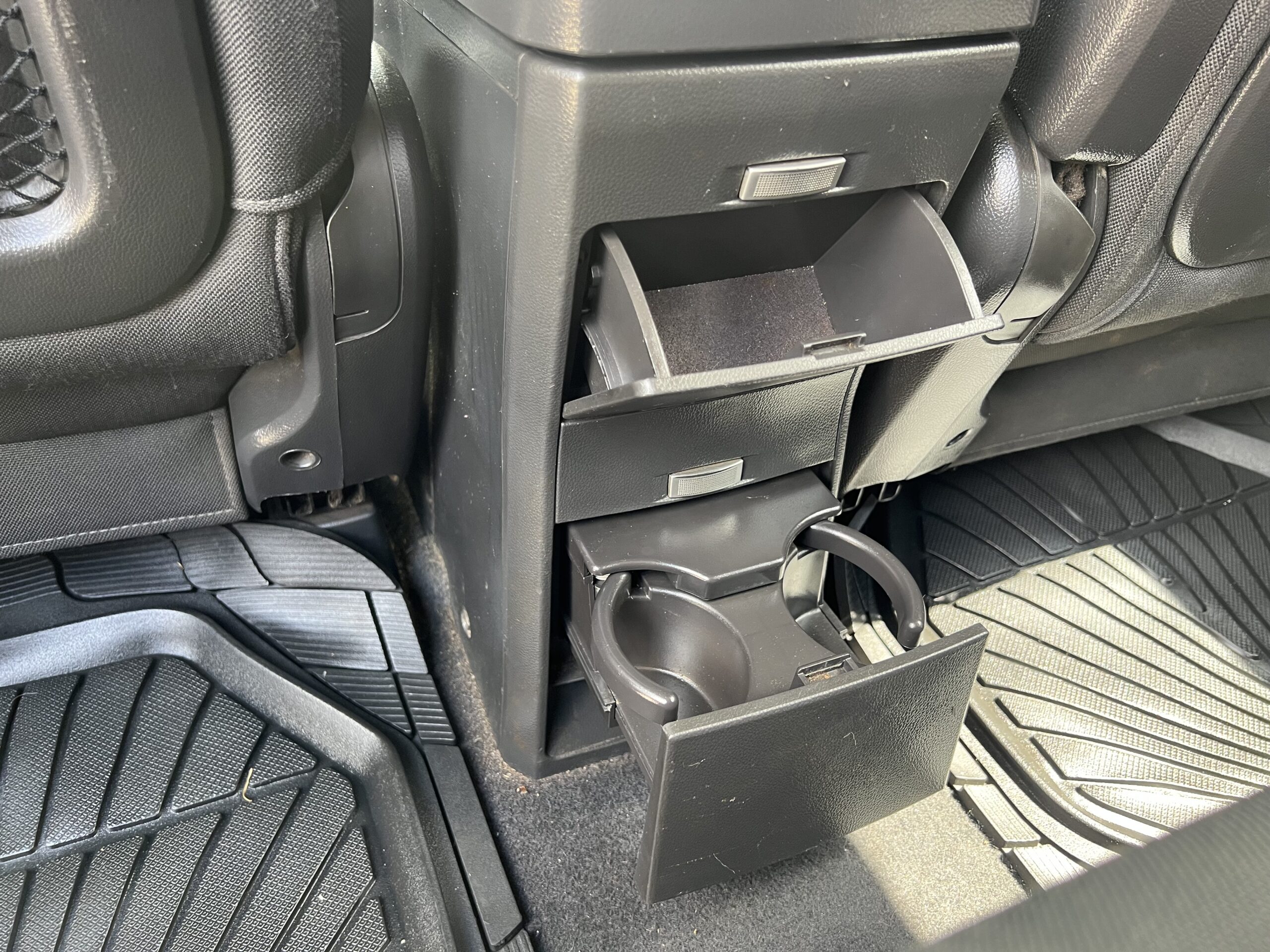 Chevrolet Captiva — foto 10 de 15