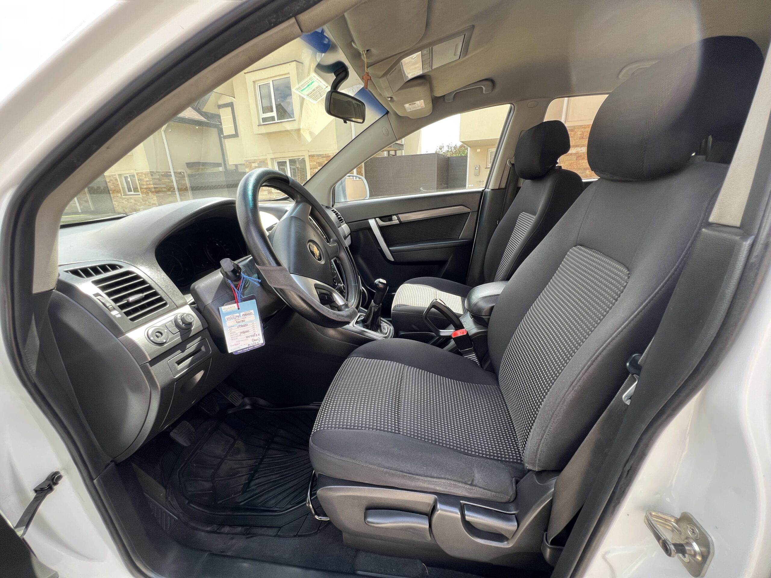 Chevrolet Captiva — foto 13 de 15