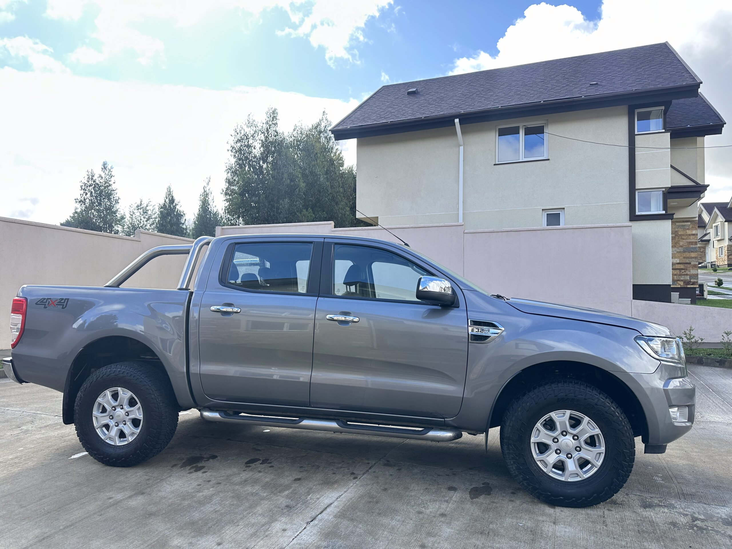 Ford Ranger — foto 2 de 16